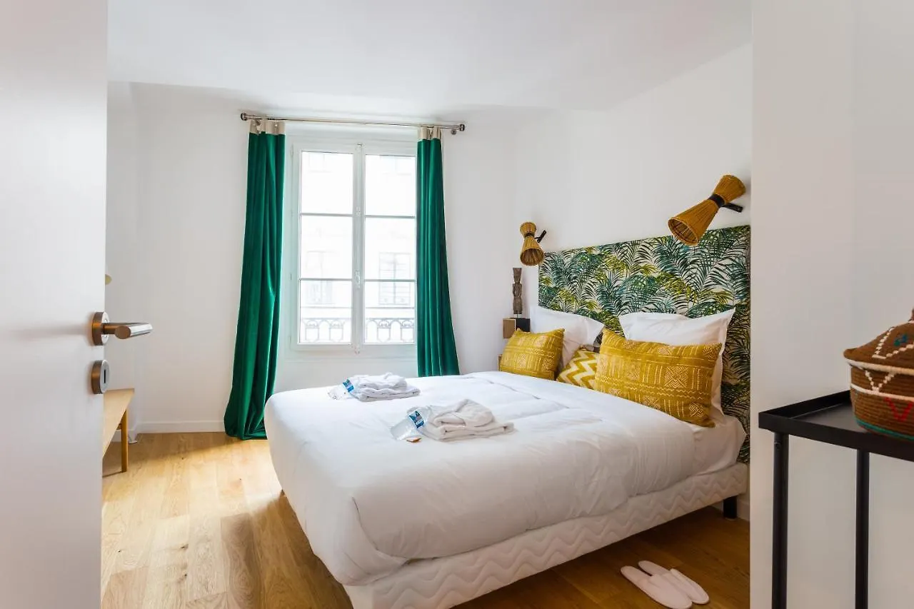 아파트 Spacious - 3br-6p - Champs Elysees 파리
